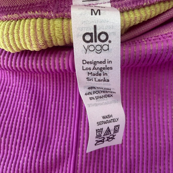 Alo, Yoga Illusion Seamless High-Waist Legging, MSRP $148 - Picture 7 of 15
